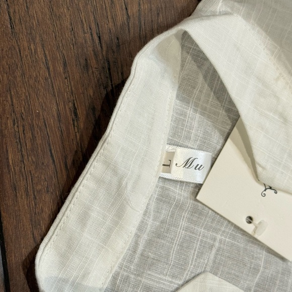 Linen White Casual top short sleeve size medium - Picture 2 of 7